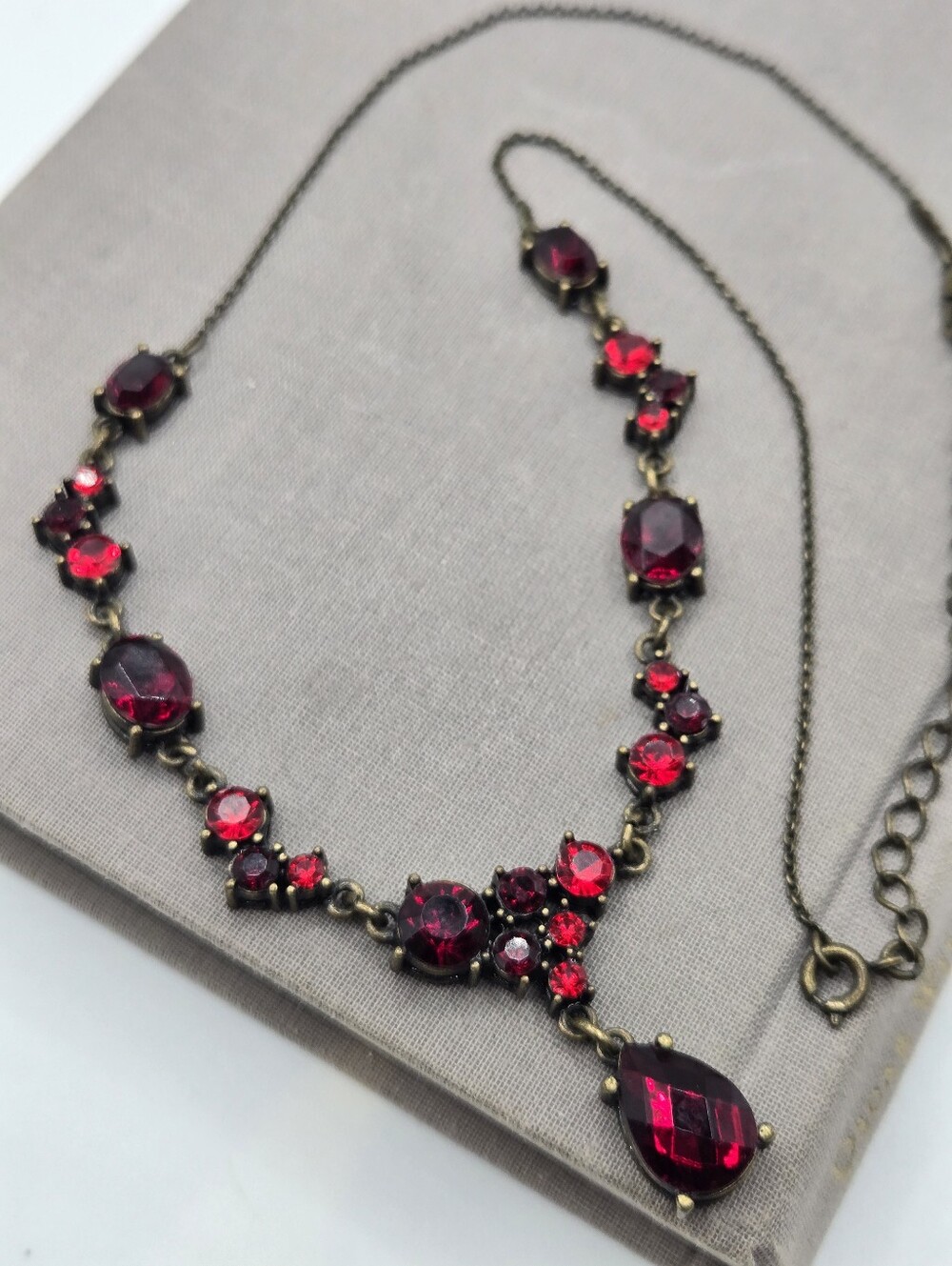 VTG Avon Y-Drop Whimsigoth Necklace Victorian Revival Crimson Blood Red Stones